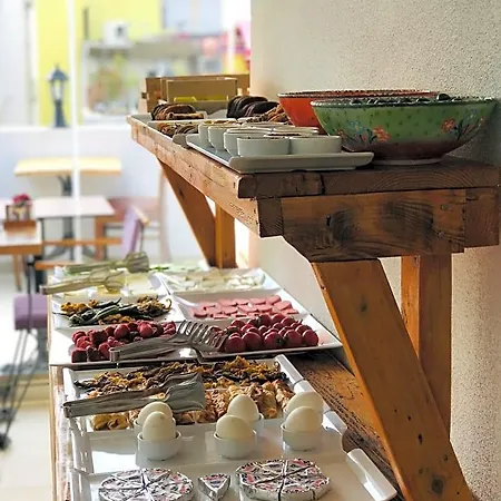 La Boutique מלון 3*
